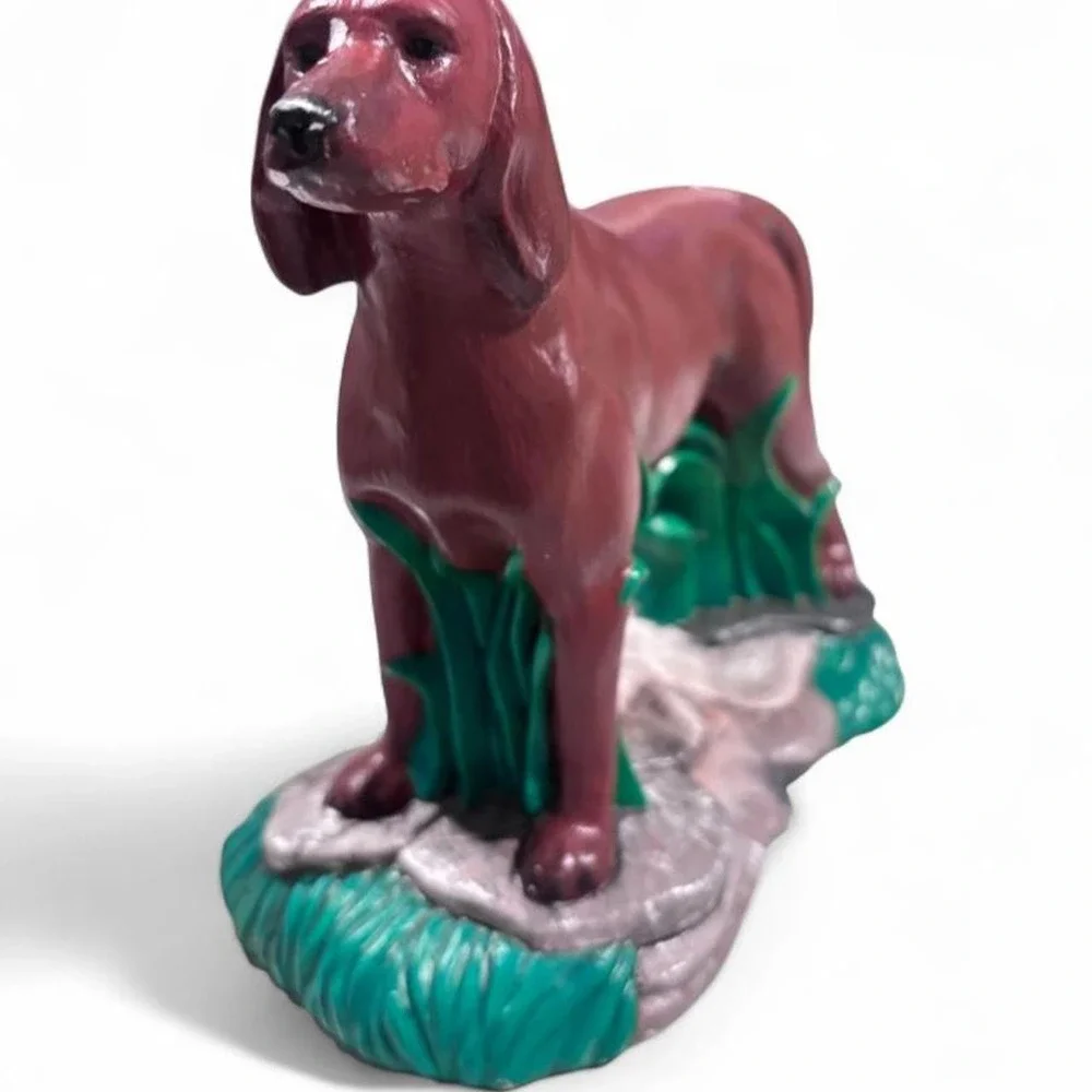 Redbone Coonhound Figurine